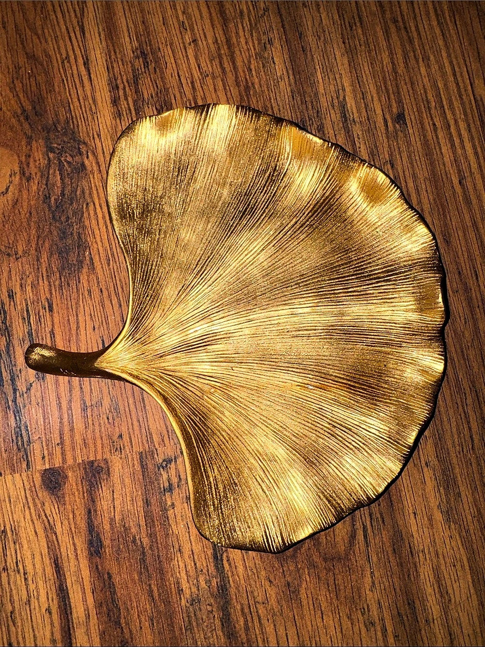 Gold Leaf Decorative Tray C1.FR.2.1.B1
